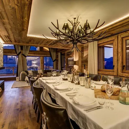 Dağ evi Chalet Zermatt: Unrivaled Luxury Jazcuzzi Zermatt